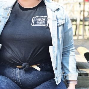 LOOTCRATE EXCLUS. Ministry of Magic Visitor Shirt